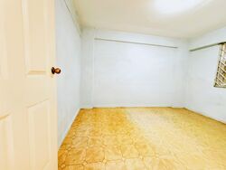 Blk 2 Hougang Avenue 3 (Hougang), HDB 3 Rooms #561983081
